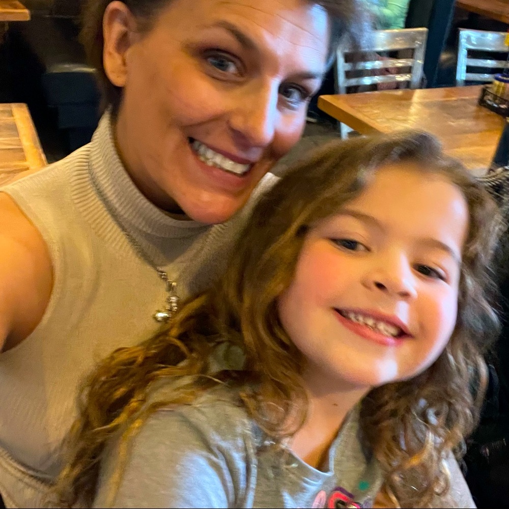 Meet your Posher, Nina